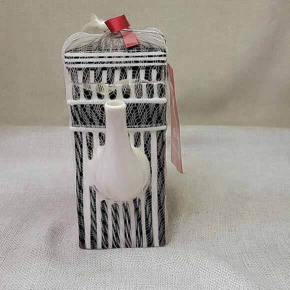 Just Desserts Porcelain Teapot by MSRF NEW Celestial Seasoning ,1 cup & saucer - Picture 5 of 10